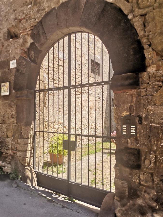 Casa Del Palazzo Del Marchese Daire Tarquinia Dış mekan fotoğraf